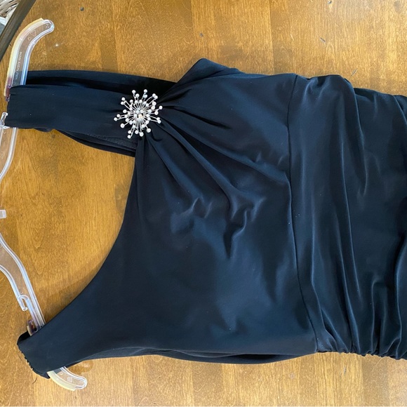 Cachet Black Long Dress size 10 - Picture 13 of 13